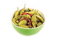 GRÜNE PEPERONI IN KRÄUTERÖL 1,​2 KG / SL 